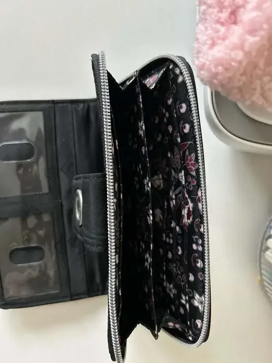 Vera Bradley Black Quilted Turnlock Wallet - Picture 3 of 4